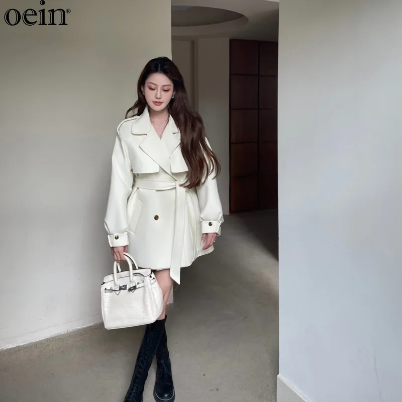 Short With High-end Feel, Winter White Woolen Coat For Women, 2024 New Autumn/winter Collection