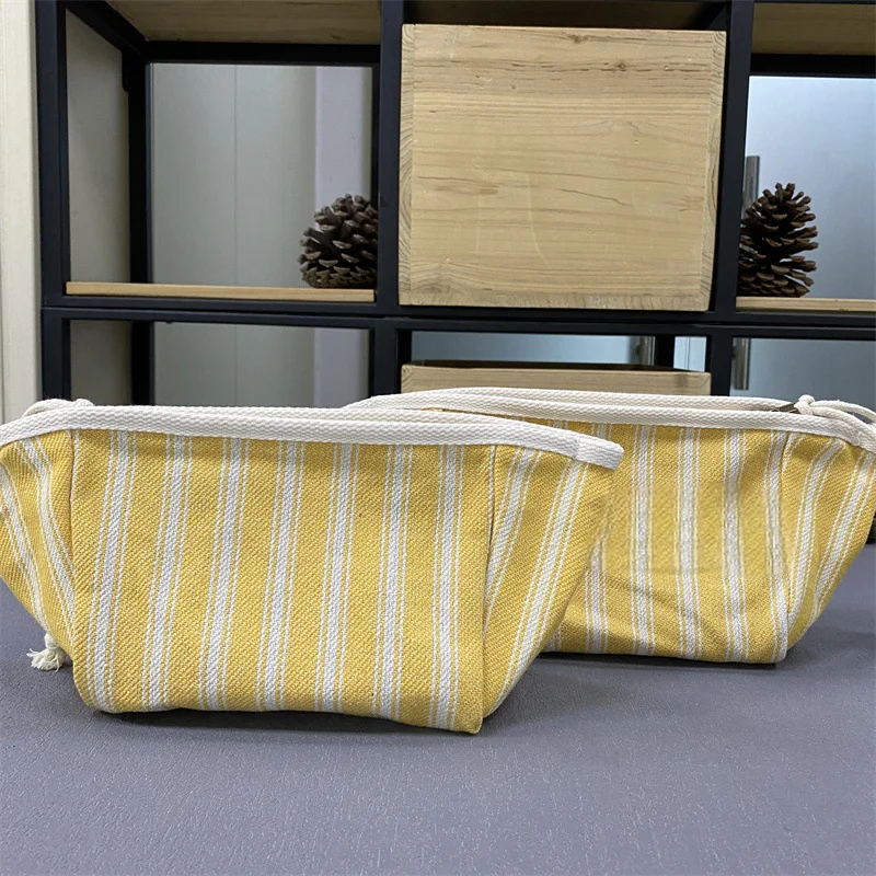 Pochette à fermeture éclair en toile imprimée zèbre – Trousse de maquillage à main et petit sac en t