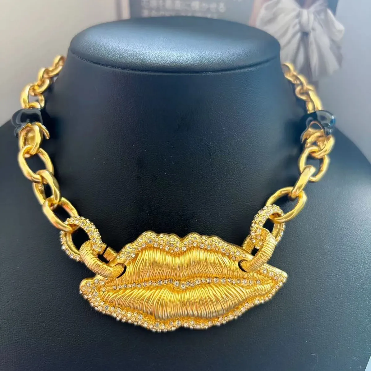 Fashion Gold Plated Brass Lips Teeth Top Quality Necklace Women Designer Luxury Jewelry Accessories