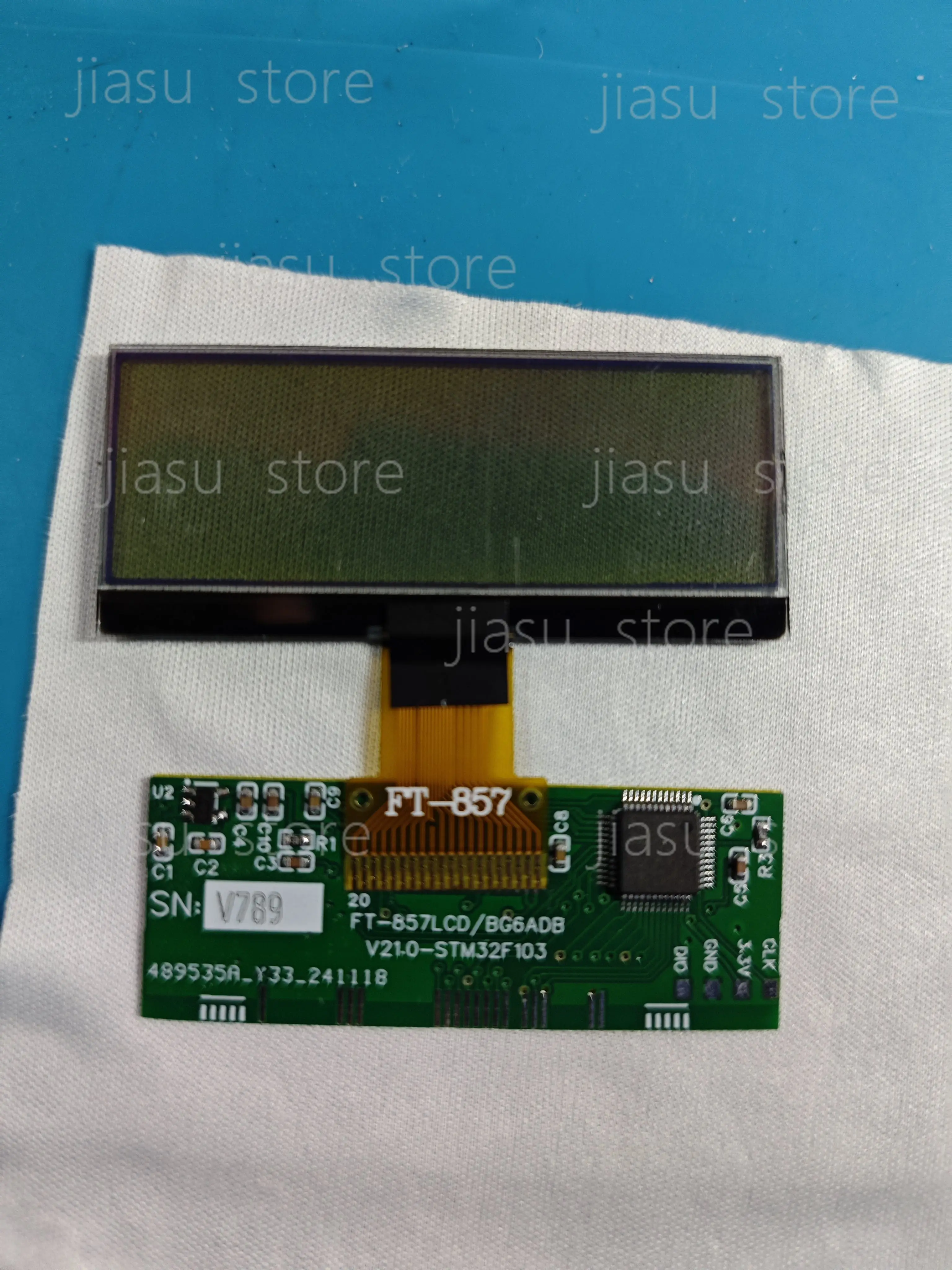 

LCD Display for FT-857/D LCD Full Display Open Mold Custom Replacement Screen