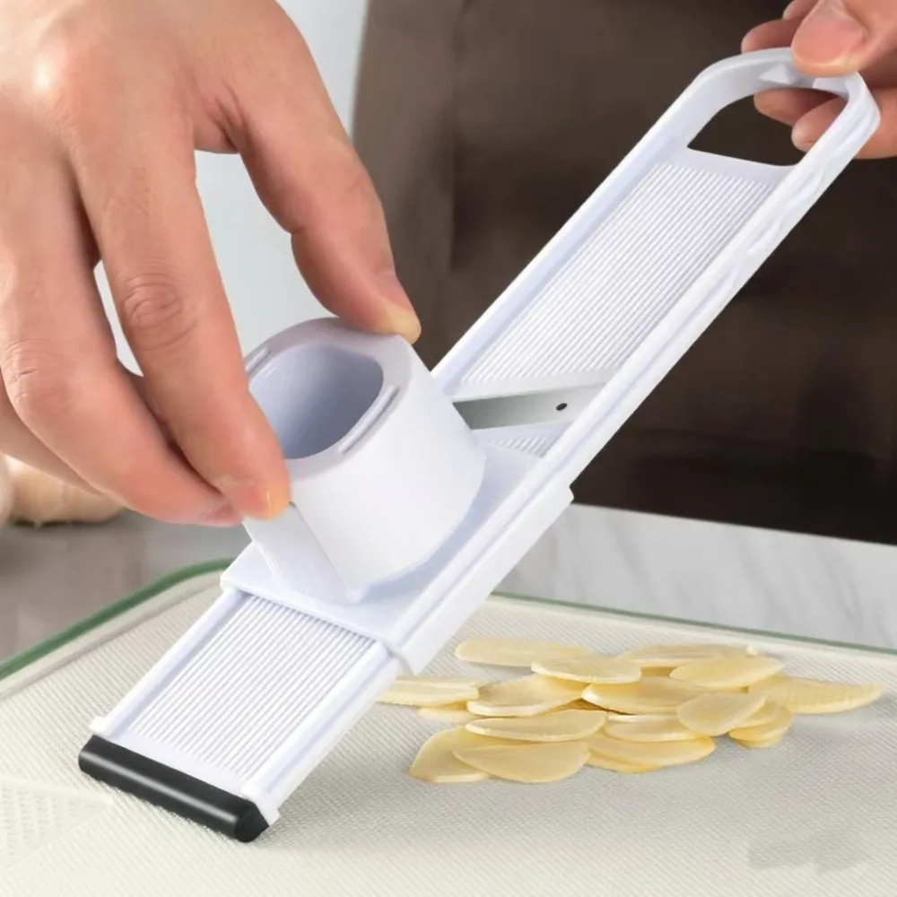 2 in 1 Garlic Slicer with Hand Protector Double-Sided Use Garlic Grinder Mini Non-slip Base Garlic Chopper Cucumbers