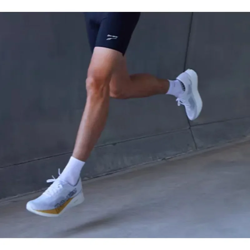 New Hot Running Shoes Low Top Carbon Plate Running Outdoor Shoe Youth Lace Up Sports Sneakers Man Breathable Unisex Jogging Shoe