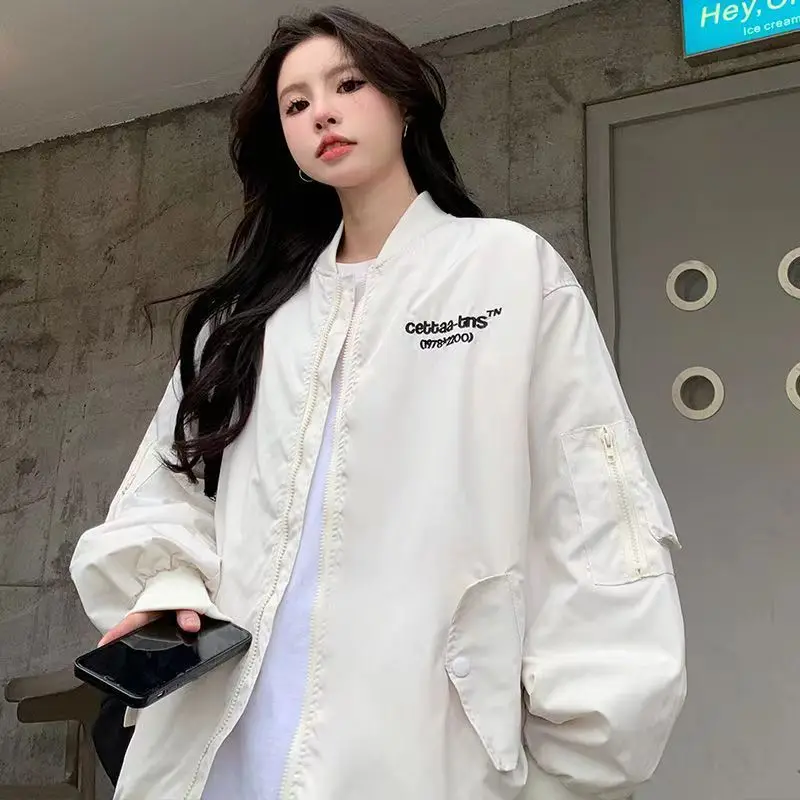 

Женские куртки Элегантные стеганые красные Y2K с воротником-стойкой Плюшевые зимние теплые куртки в консервативном стиле для парня Сладкие офисные женские пуговицы спереди Бежевые