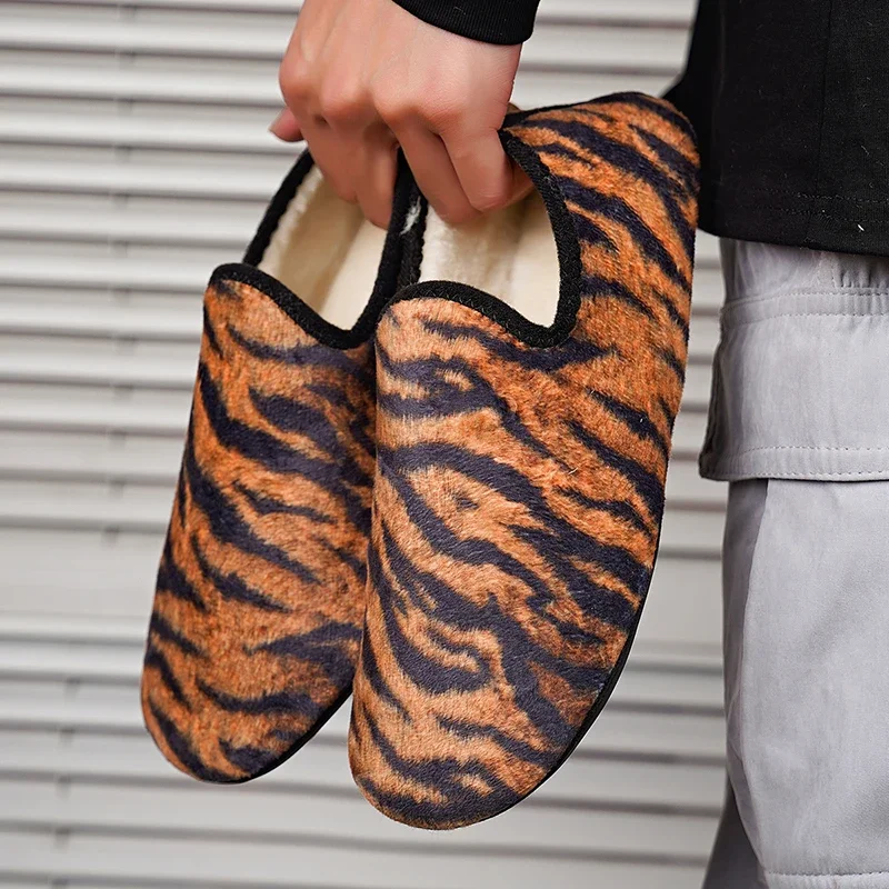 New Winter Cotton Men Tiger Stripe Warm Slip on Lightweight Slippers Women Plush Home Cotton Loafers Unisex Winter Warm Shoes