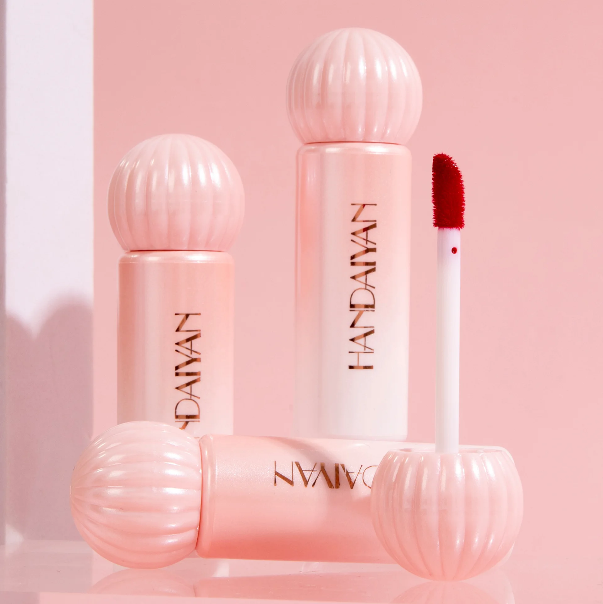 ハンドaiyan-長持ちする湿気のあるリップグロス、防水リップスティック、焦げ付き防止カップ、韓国化粧品、女性用メイクアップ、美容ギフト