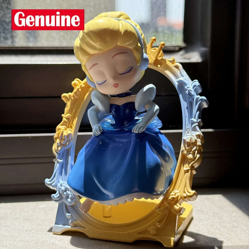 

Новая оригинальная слепая коробка Disney Princess Chase A Dream Series Mystery Box Toys Фигурки героев мультфильмов Модель игрушки Дети Рождественский подарок