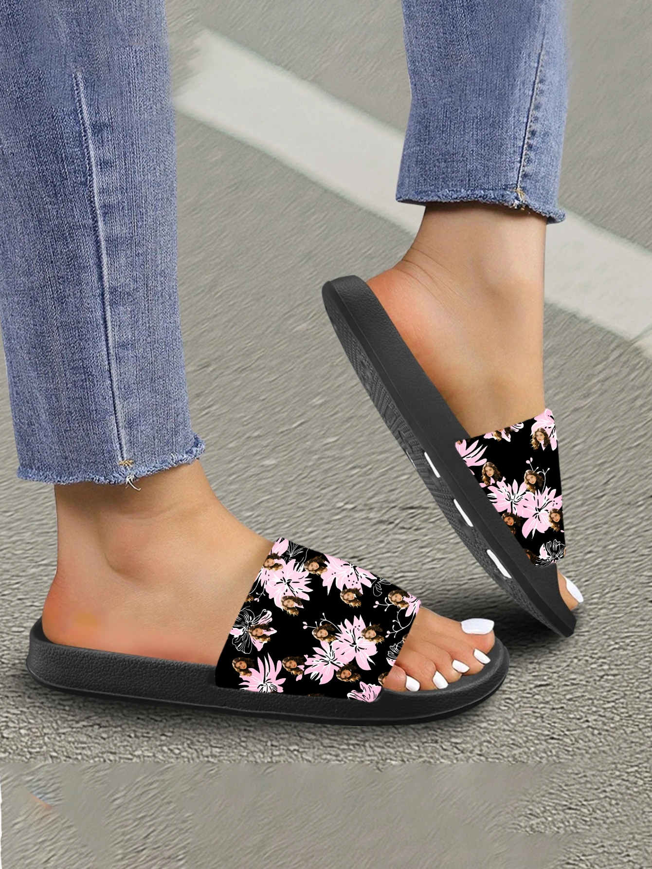 Customized women's slippers Customized text slippers Personalized fun text pictures Customized gifts for family and friends