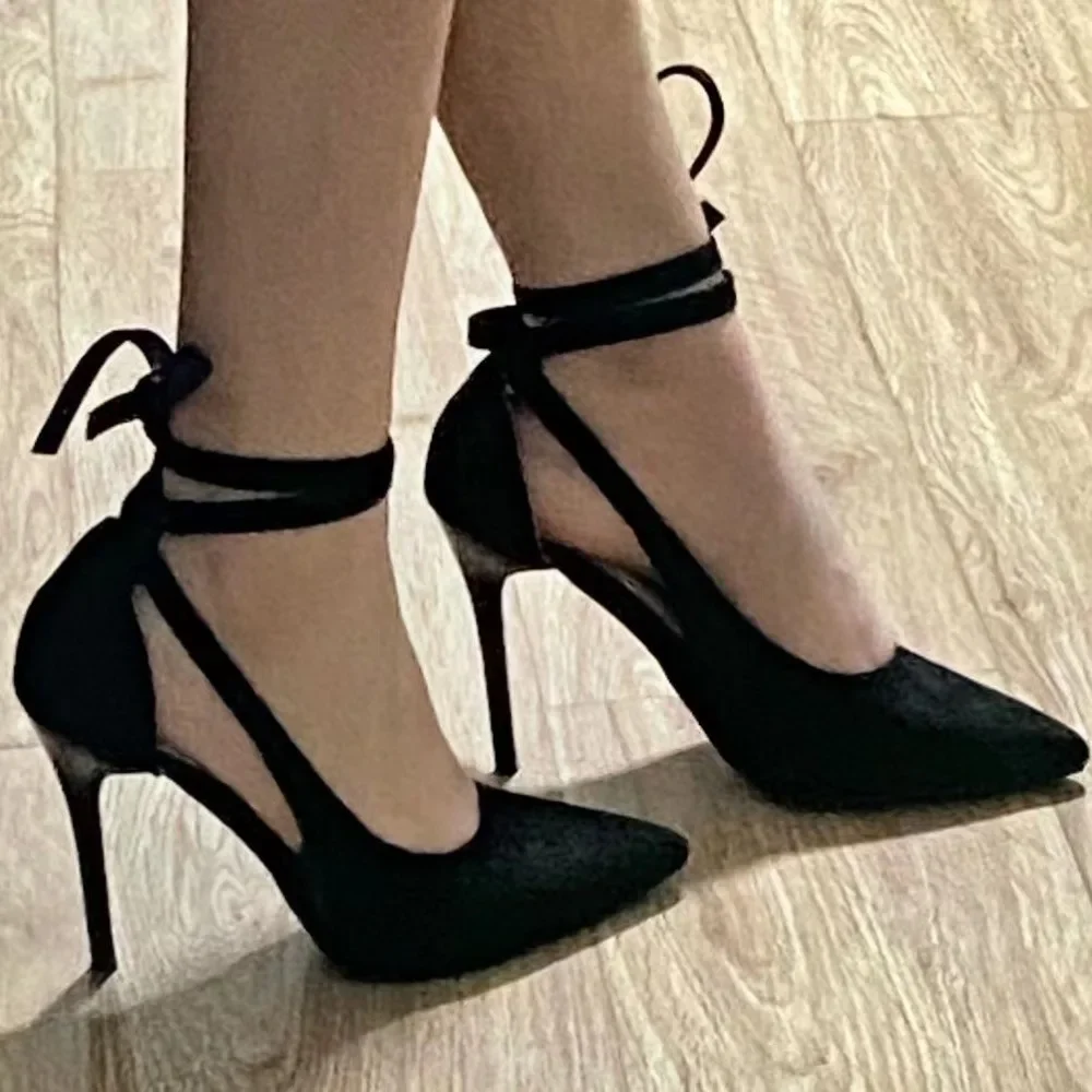 sandalias-pretas-plus-size-de-salto-alto-2026-novas-de-verao-com-tiras-cruzadas-e-bico-fino-sandalias-femininas-elegantes-de-boca-rasa