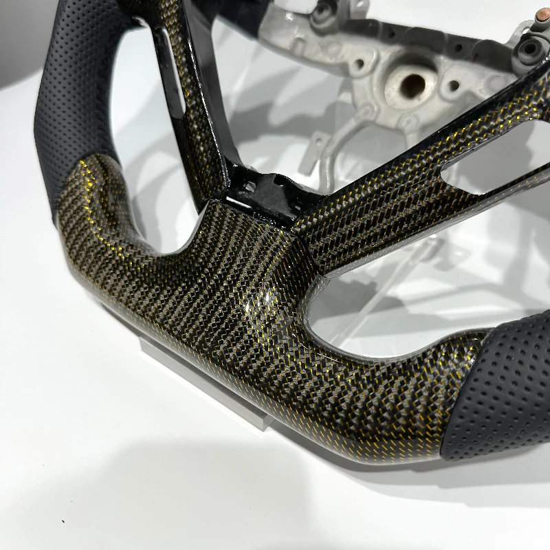 Sporty Gold Carbon Fiber Modified Steering Wheel Car Modification Component