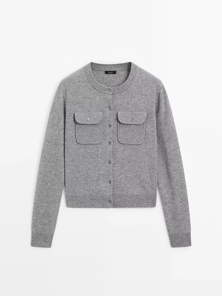 

MD Женская мода 2024 Осень и зима Новый французский простой чистый цвет Casual элегантный вязаный кардиган с длинным рукавом O-образным вырезом однобортный с карманом короткий пиджак пригородный офис женский