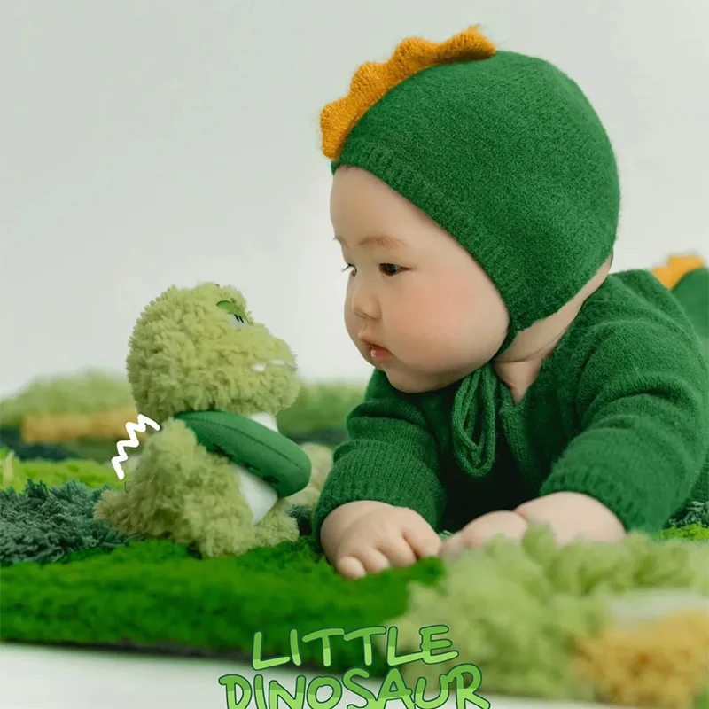 1 Year Old Baby Boy Photography Outfits Knitted Green Dinosaur Hat+Jumpsuits Cool Dinosaur Theme Set Studio Shooting Accessories