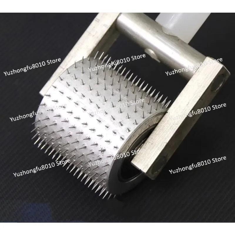 Perforated needle roller perforated pinhole hand push roller barbed roller