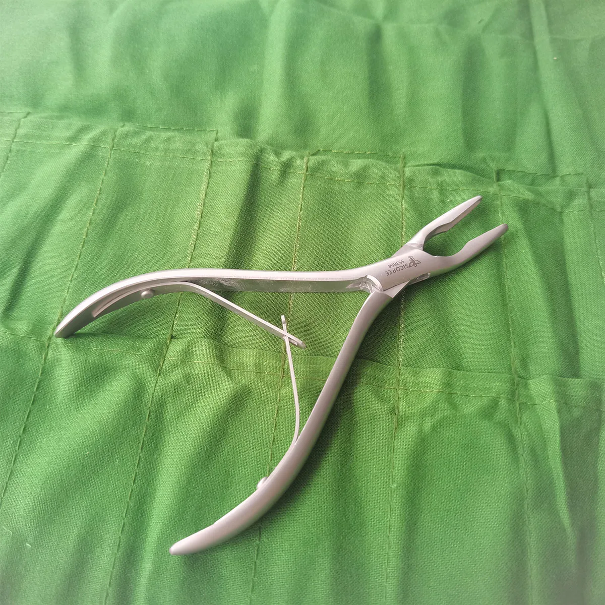 26 Buah Kit Instrumen Alat Implan Gigi Tang Penggigit Tulang Palu Tulang Kit Bedah Intraoral Probe Pemisah Periosteum