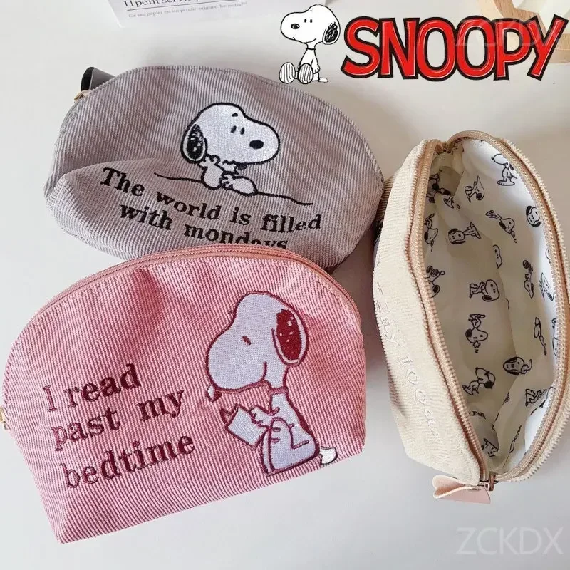 Snoopy Corduroy Mini Cosmetic Bag Cute Animation Women\'s Makeup Bag Portable Wallet Coin Purse Travel Toiletry Storage Wash Bag