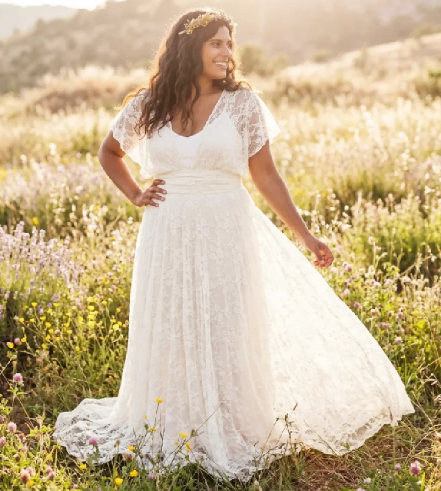 Boho Lace Wedding Dress 2027 Elegant V Neck Flutter A Line Full Lace Elopement Bridal Gown Plus Size Curvy Women Customized