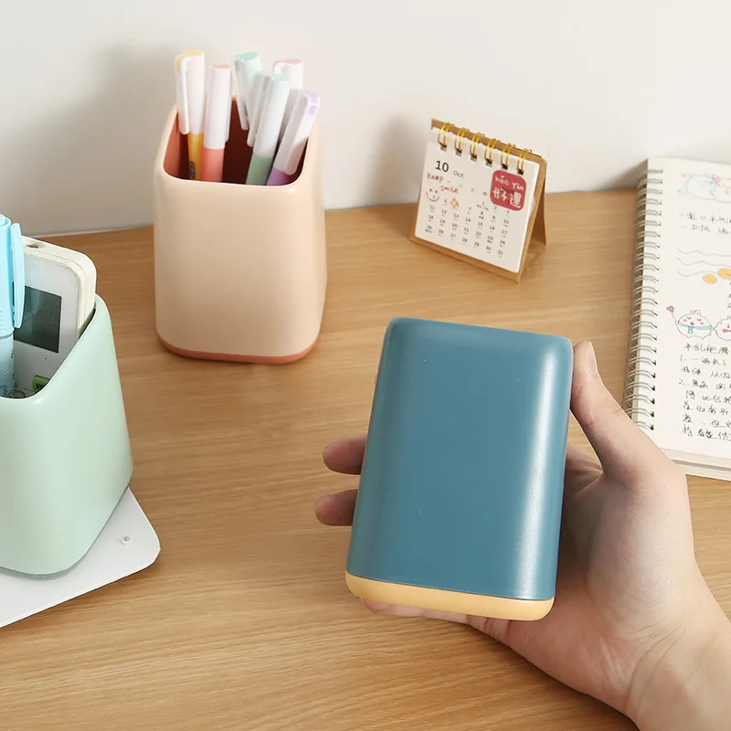 Crayon Shin-chan Pen Holders Student Desktop Pen Storage Box Cartoon Makeup Brush Stationery Pencil Container Cute Plastic Case