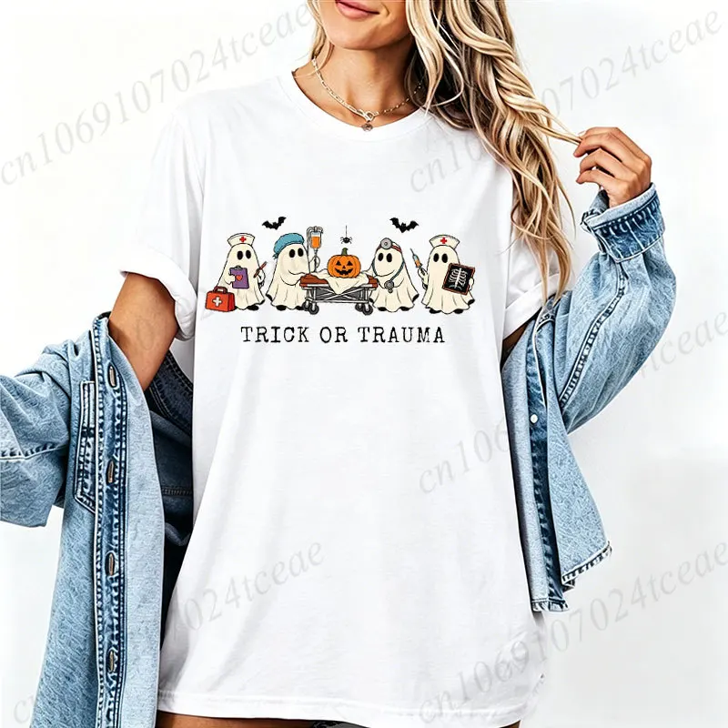 Trick or Trauma Halloween T‑Shirt Women Funny Medical Nurse Ghost Graphic Tee Vintage Cartoon Pumpkin T Shirt Holiday Gift Tops