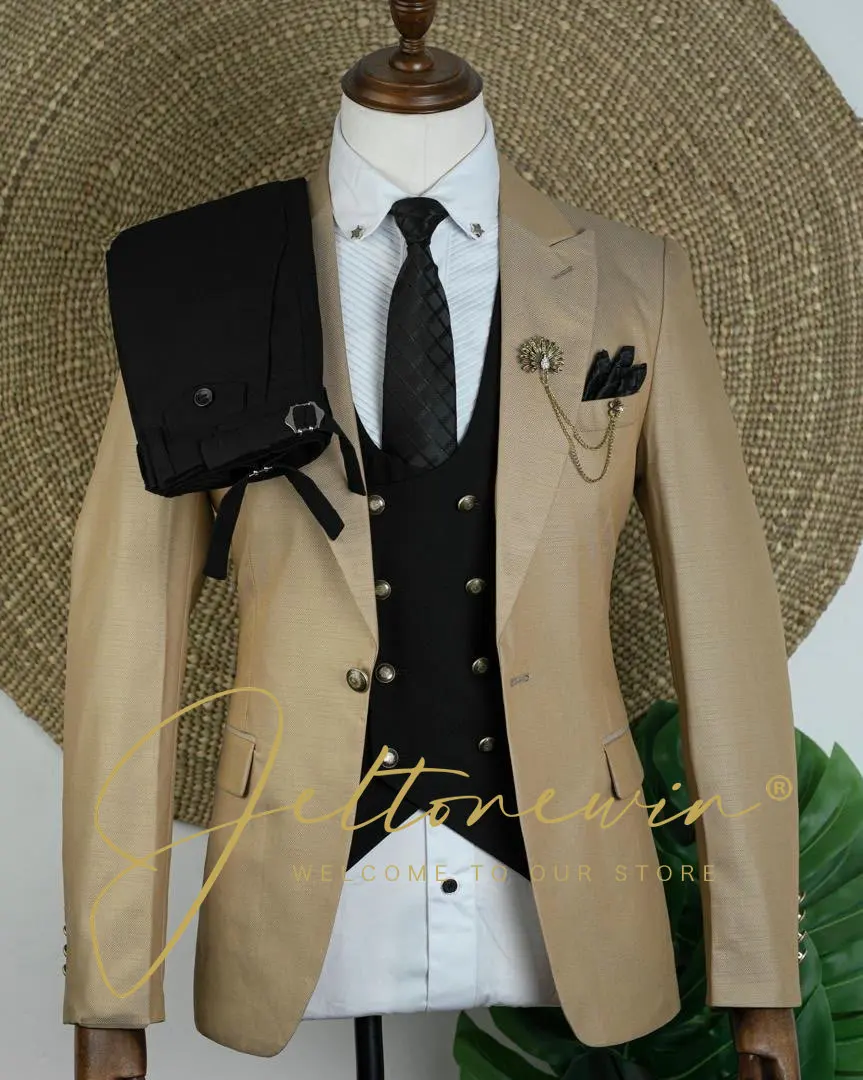 

Мужской бежевый костюм-тройка с жакетом на одной пуговице и черным двубортным жилетом, приталенный деловой костюм для свадьбы, жениха, пар