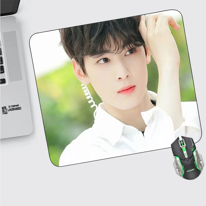 

Small Hot Pad Mouse Cha EunWoo Laptop Gamer Rug Desktop Table Mat Gaming Desk Accessories Mini Computer Deskmat Mousepad Pc Mats