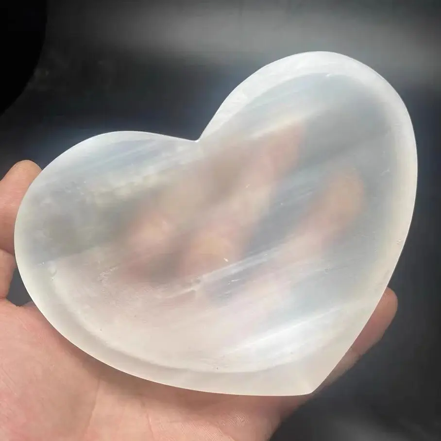 55-140g Natural Selenite Crystal Heart Shape Bowl White Gypsum Coaster Energy Power Minerals Specimen Healing Home Decoration