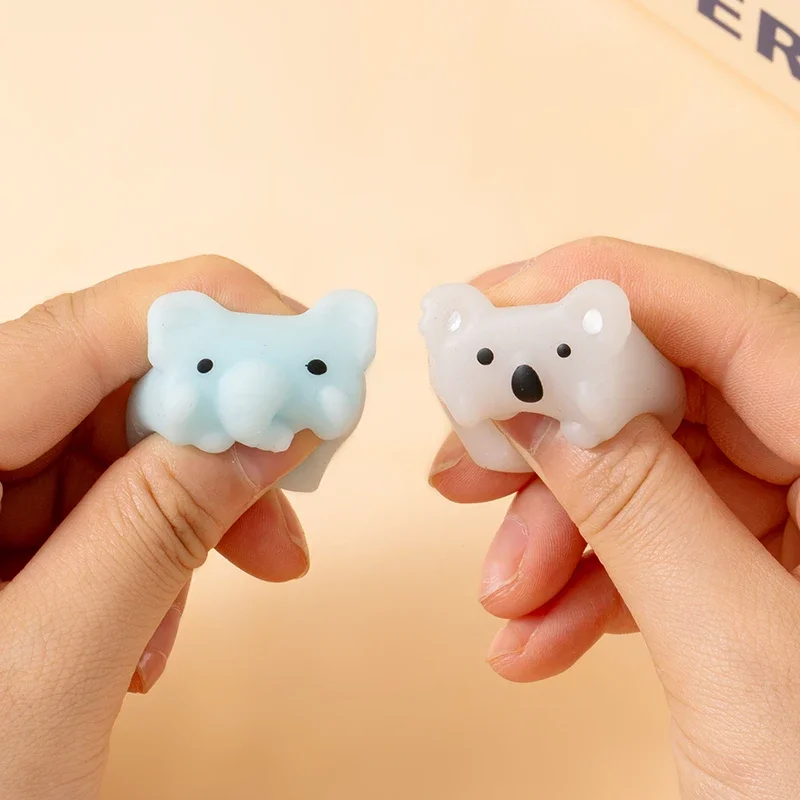 5Pcs Zufällig Mochi Squishy Nette Quadratische Tiere Squeeze Antistress Ball Tier Kneifen Stress Relief Zappeln Spielzeug Geschenke Kinder Erwachsene