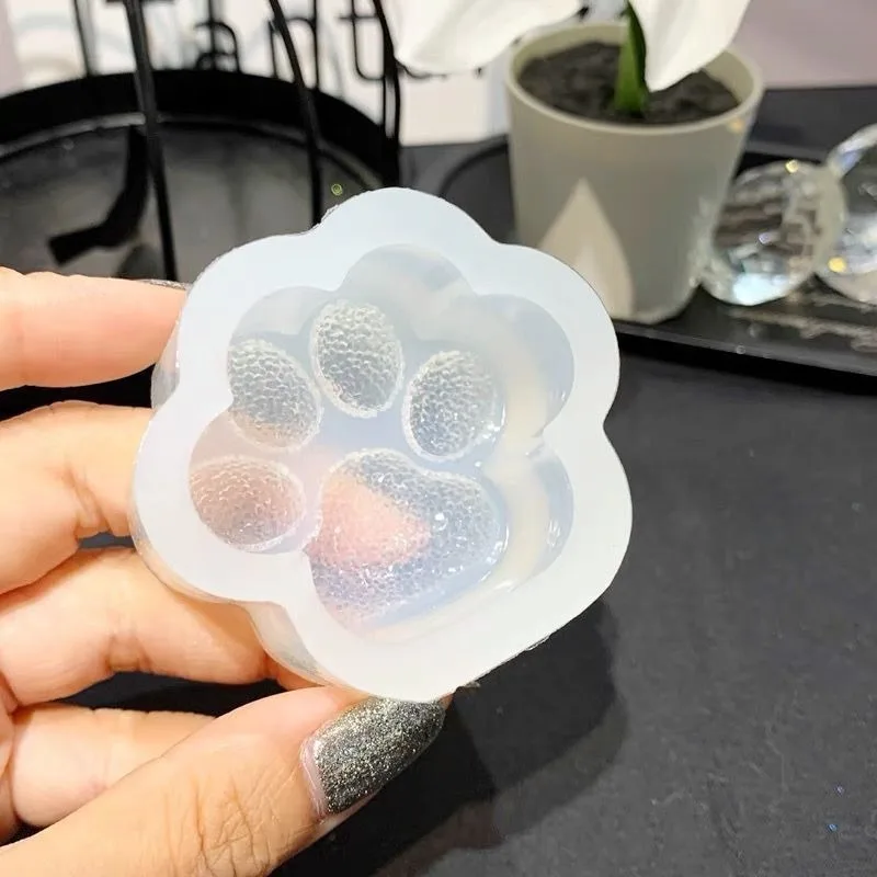 1pc Paw Print  Mold, Clear Epoxy Resin Casting Mold for DIY Crafts, Jewelry Making, Glitter Quicksand Ornaments - view 2