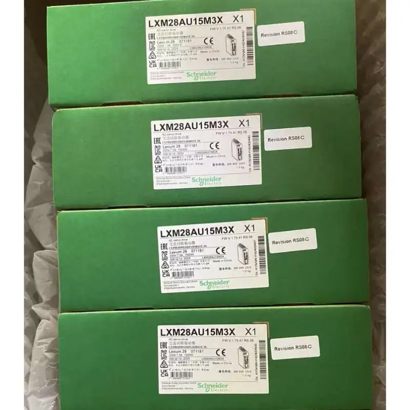New LXM28AU15M3X 1.5KW servo drive for fast  delivery
