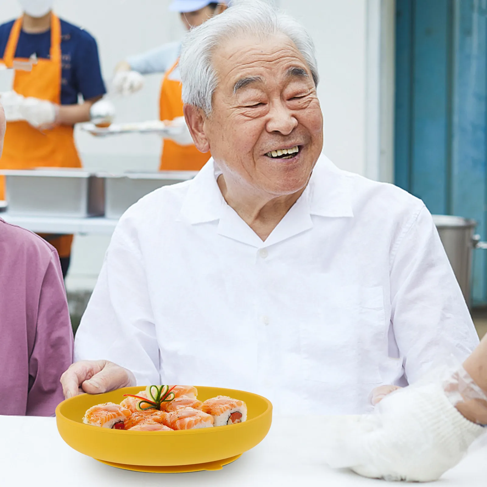 Silicone Scoop Plate Senior Anti-Falling Lightweight Non-Skid Suction Base Elderly Tableware Self Feeding Suction Tray