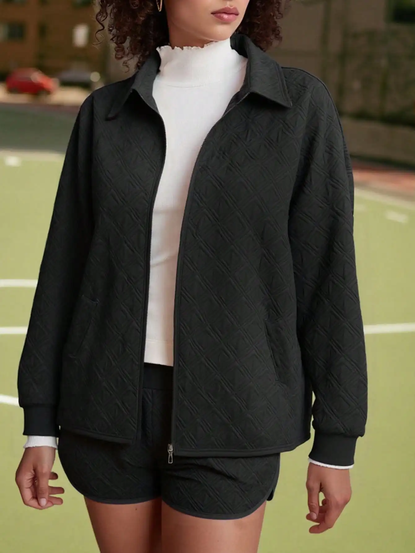 

Осенний спортивный костюм Fisoew, новые поступления — топ с воротником-стойкой на молнии + шорты с высокой талией, облегающий комплект для бега в тренажерном зале