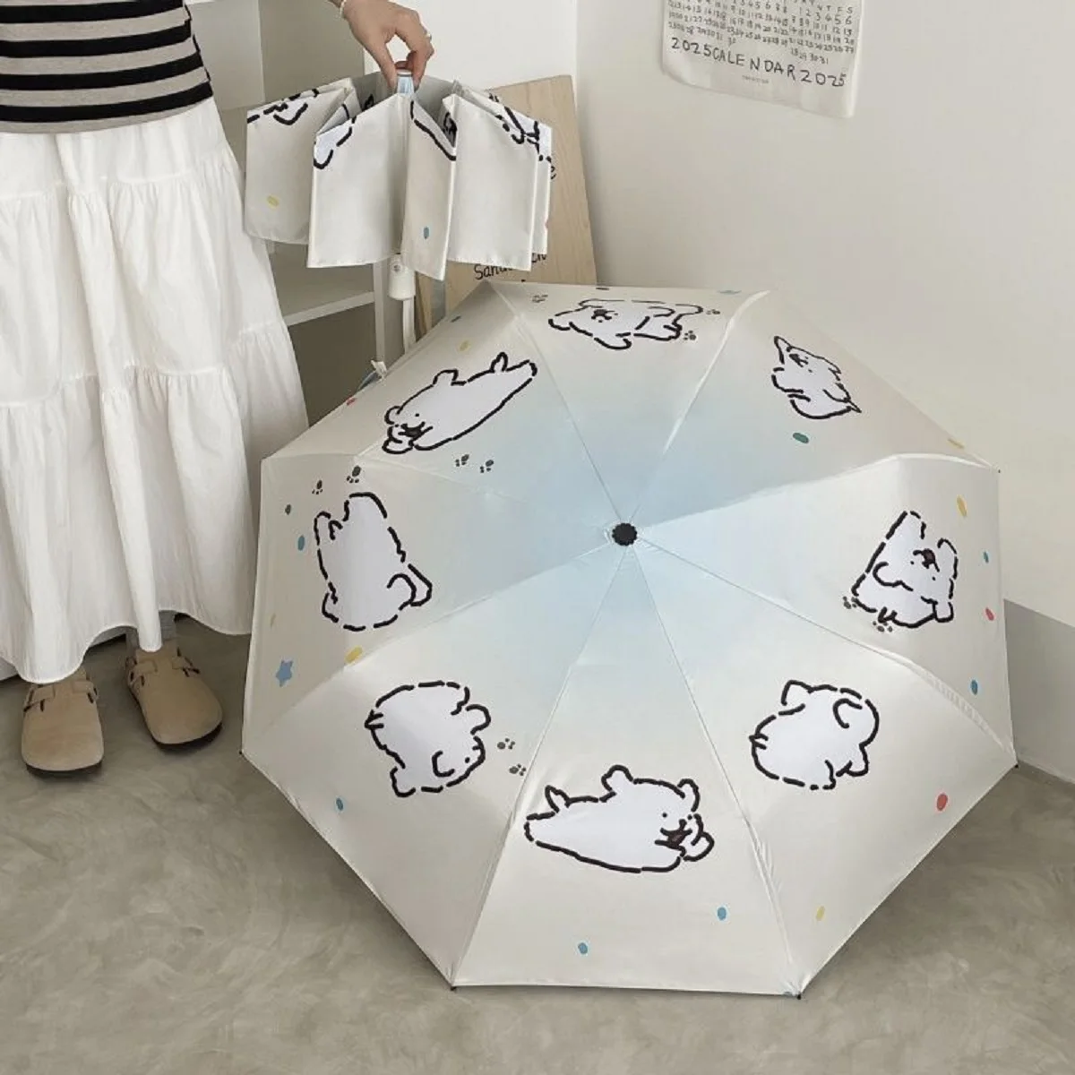 Gradient Puppy Umbrella Sun Protection UV Protection Black Glue Sun Umbrella Three Fold Eight Ribs Foldable Auto Umbrella Small