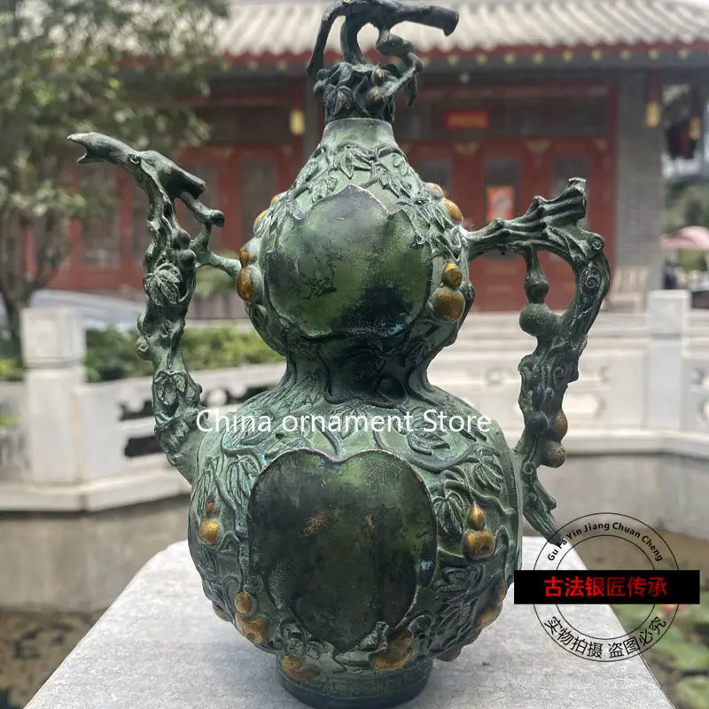 Folk collection of antique bronzes Qianlong annual green rust pulp gilt gourd teapot Fulushou home ornament