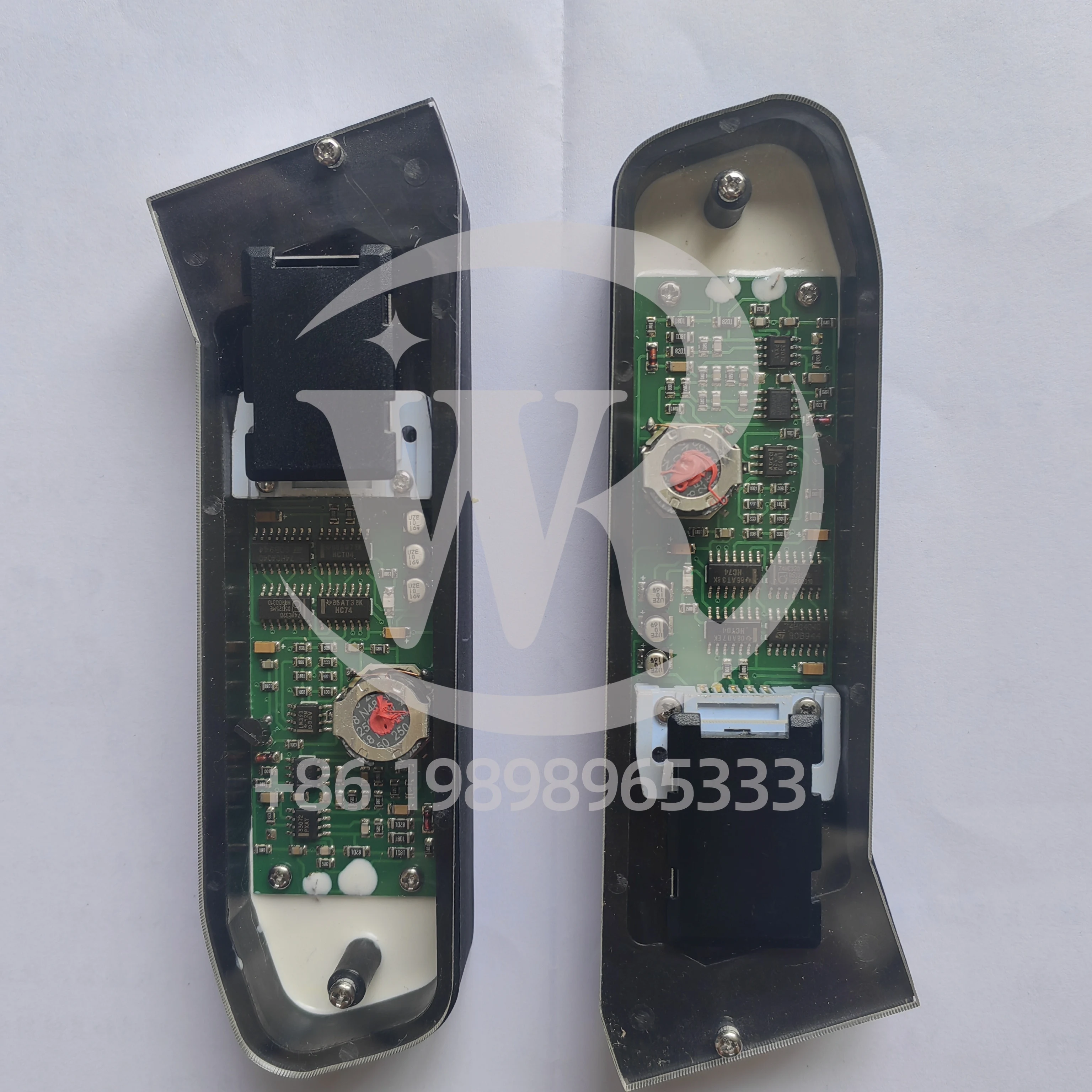 

Датчик-измеритель толщины коробок Martini 3690 с электрическим глазом для детекции в машинах для упаковки