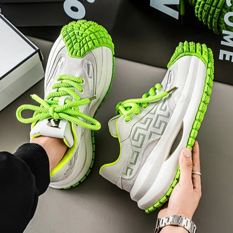 

Мужская модная трендовая спортивная обувь с низким берцем на толстой подошве, осень 2023, новые сетчатые дышащие удобные универсальные нишевые массивные кроссовки