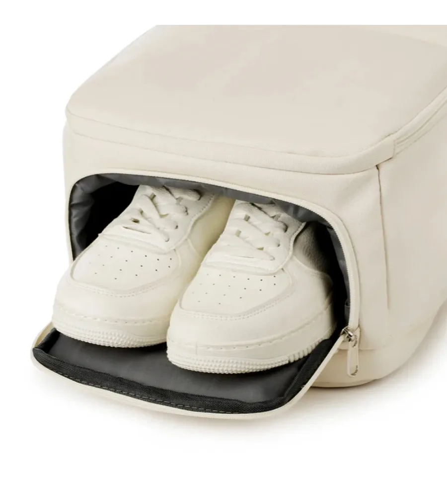 Travel Backpack With Independent Shoe Compartment And Wet-Dry Separation For Business Trips