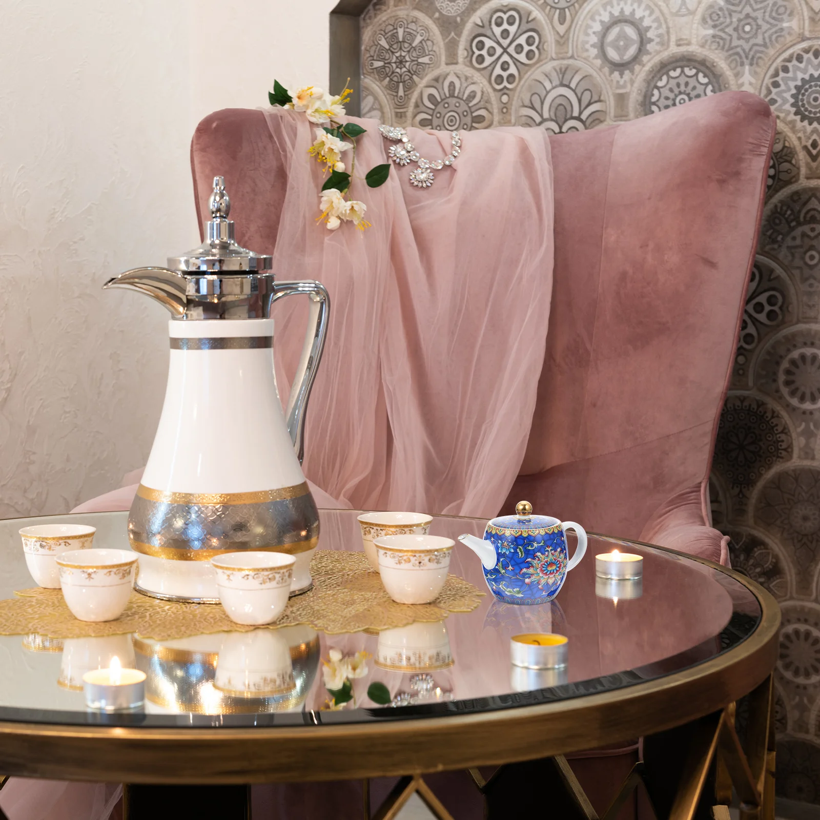 

Enameled Ceramic Teapot Smooth Round Surface Handheld Classic Style Stain Resistant Tea Maker for Living Room Study