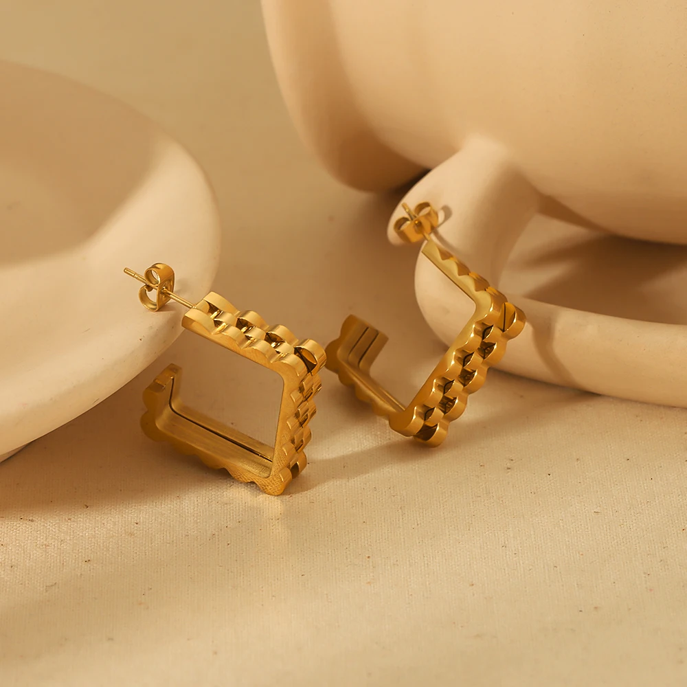 Heiß begehrte klobige quadratische geometrische Ohrstecker, 18K vergoldet, Edelstahl-Uhrenarmband-Ketten-Creolen, Schmuck – Detail 3