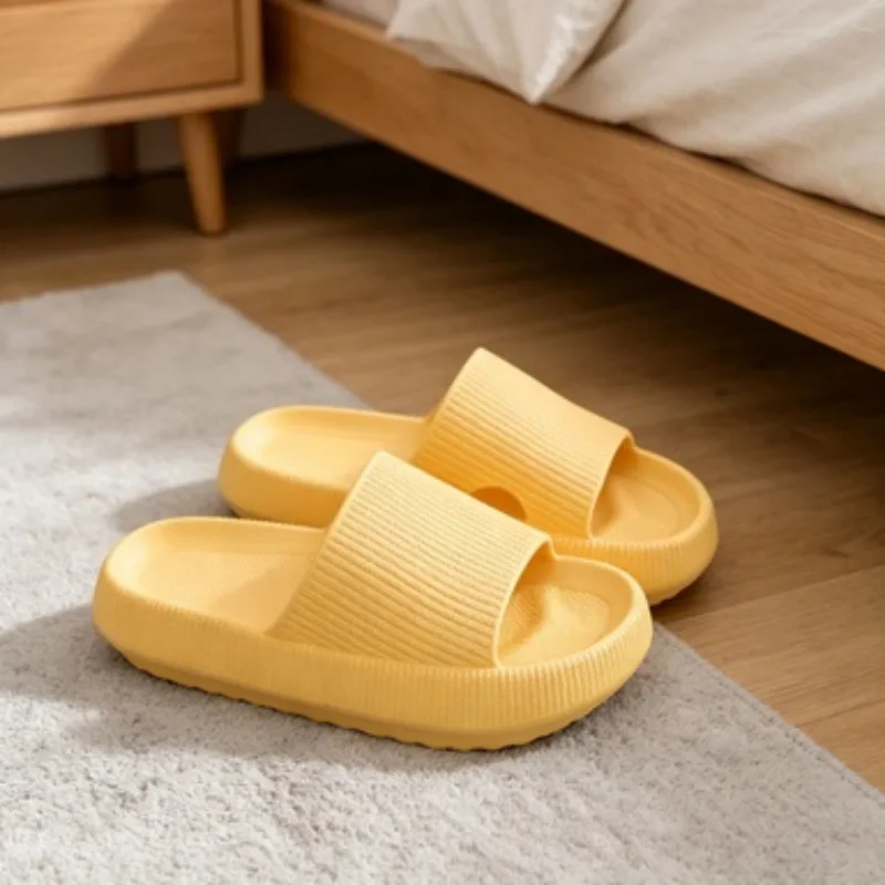 

High quality Women Thick Slippers Indoor Home Eva Soft Sole Pillow Slides Sandals Woman Summer Non Slip Beach Flip Flops New