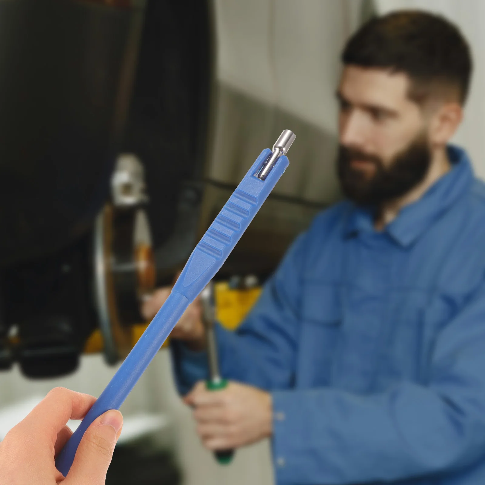 

Heavy Duty Tire Valve Core Installer Tool Efficient Puller for Auto Maintenance Reliable Build Quality Fits All Common Valve