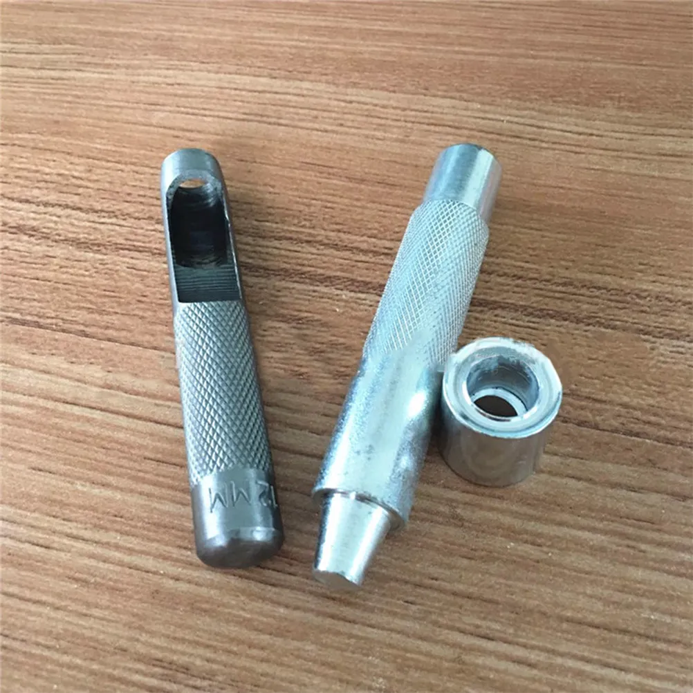 

Набор из 25 комплектов металлических люверсов (25 комплектов) четырех цветов, внутренний диаметр 10 мм, с инструментом для установки, в коробке для хранения, для обуви, одежды, холщовых изделий и рукоделия