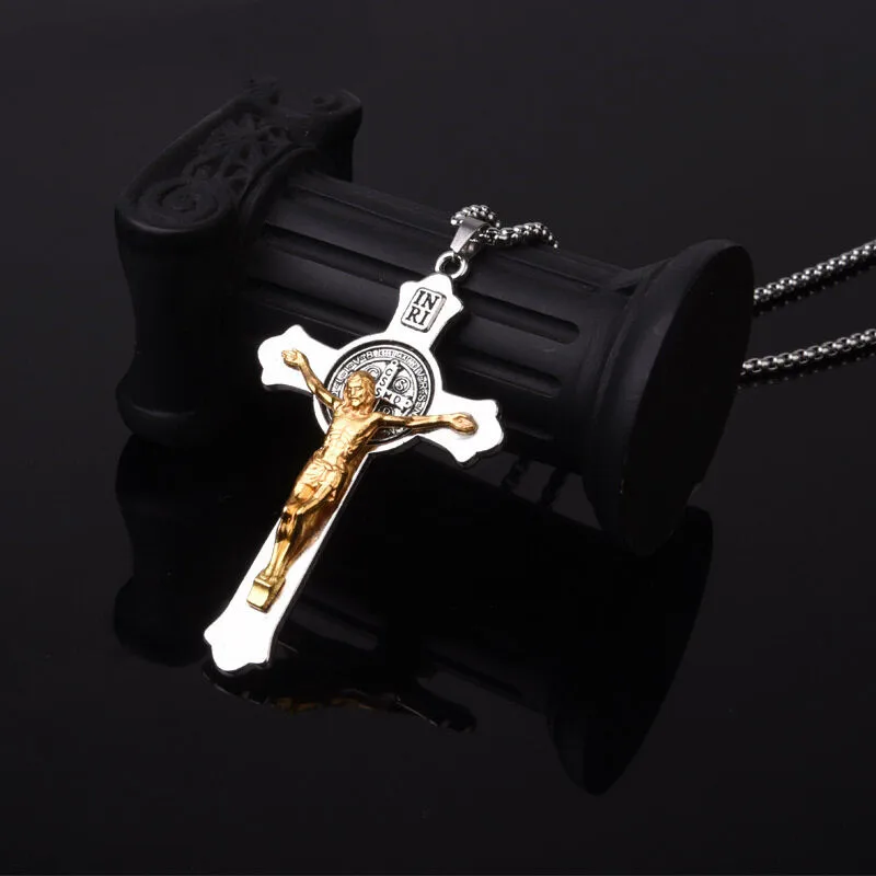 Men and Women Retro Creative Design Jesus Cross Amulet Pendant Religious Leisure Gift Catholic Christian Amulet Necklace