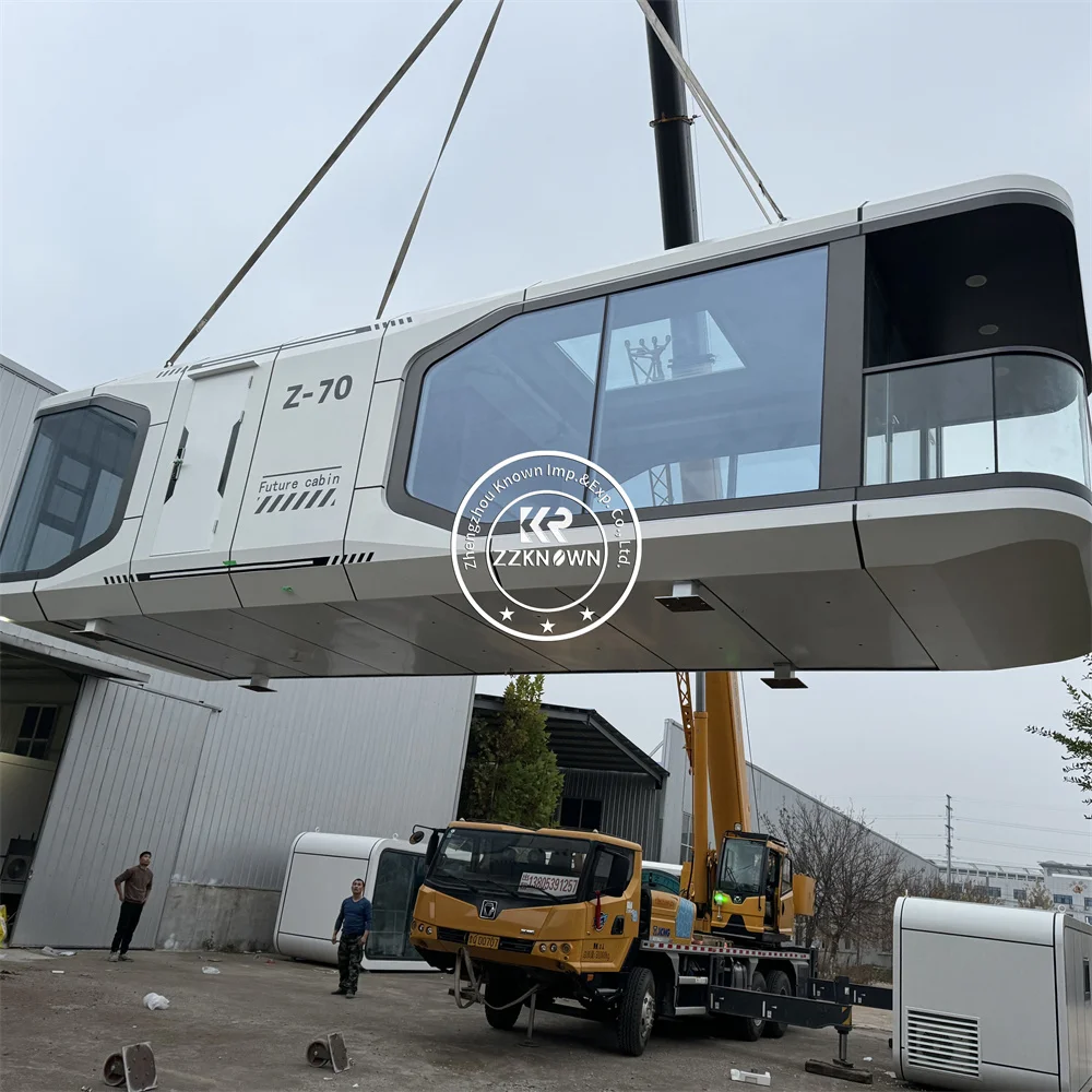 New Product Modern Design Prefab Container Home Capsule House Prefab Portable Luxury Prefab Capsule House for Resort Living