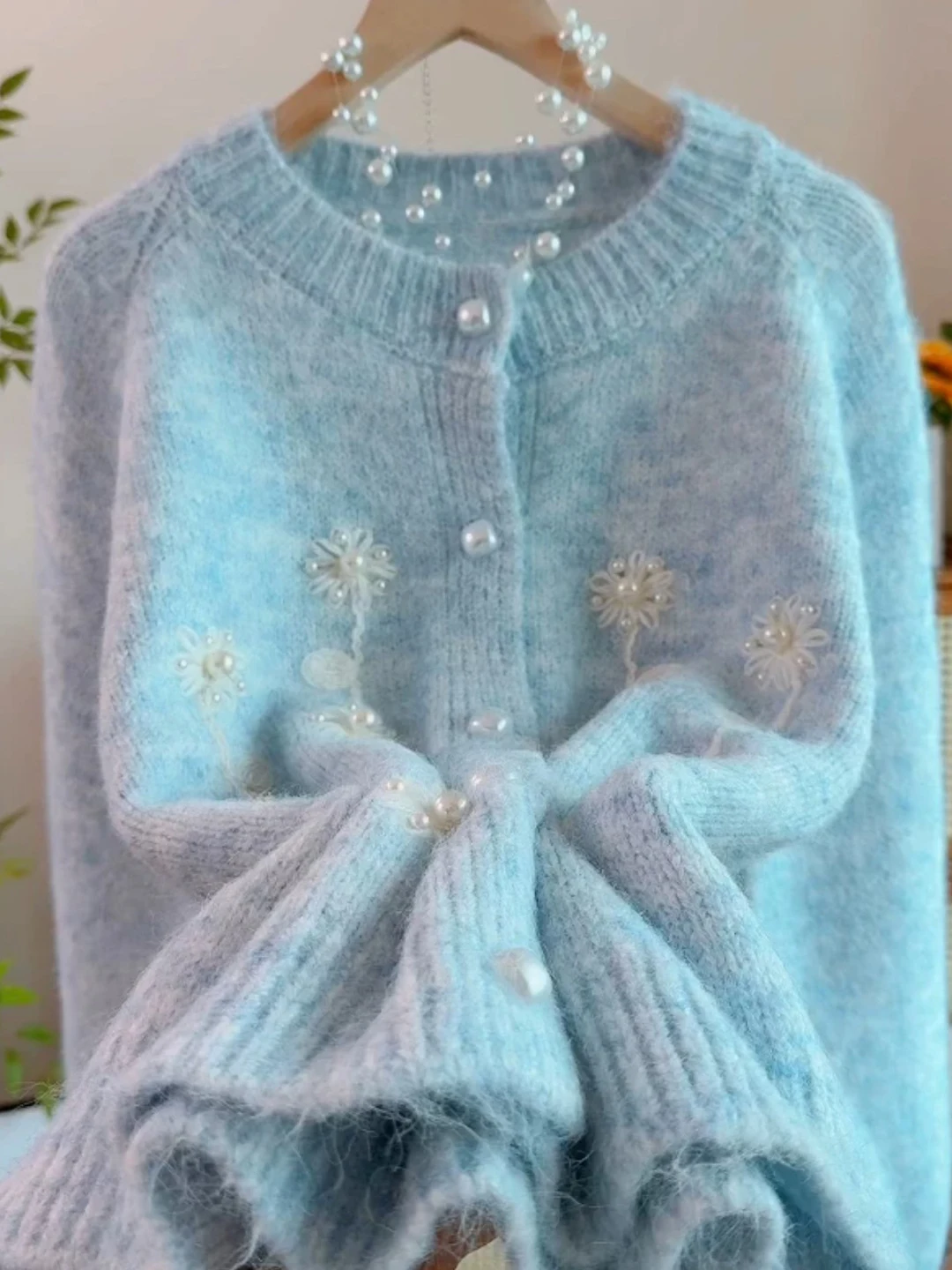 Korean Style Sweet Heavy Embroidery Flower Knitted Open Cardigan Women's Autumn Winter New round Neck Fashion Sweater Short O...