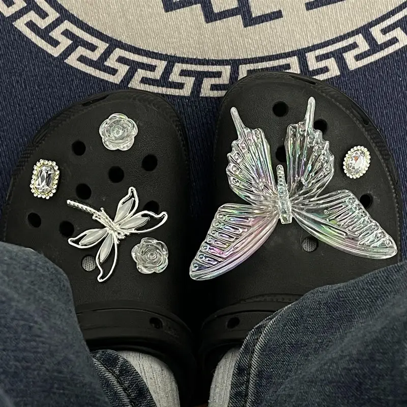 

Butterfly Gradient Color Transparent Crafts Ornament Clogs Flower DIY Detachable Shoe Charm Suitable for Hole Slippers gift