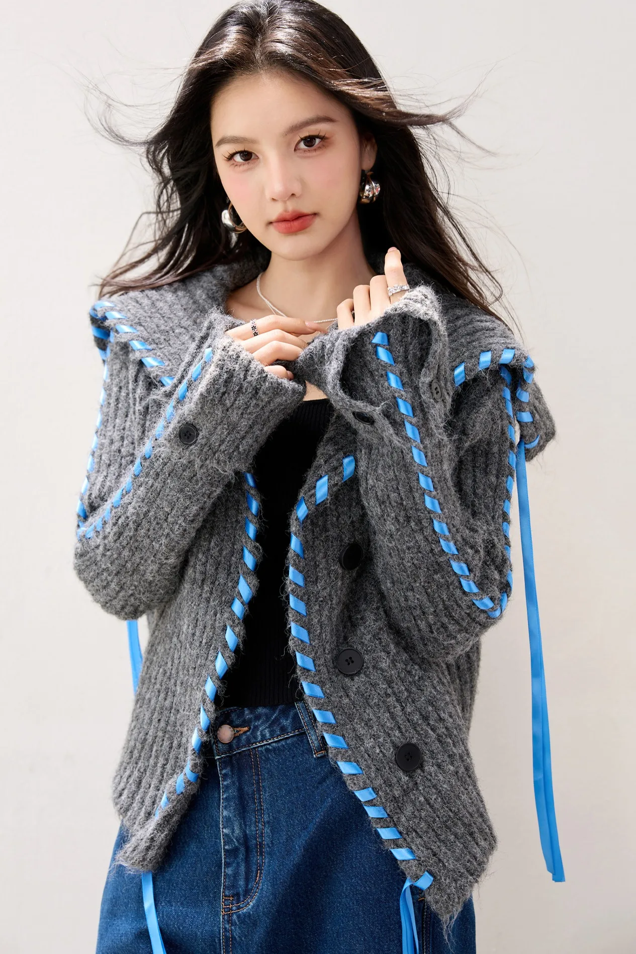 เสื้อคาร์ดิแกนถักแบบมีสายรัด ทำมือ สำหรับผู้หญิง ฤดูใบไม้ร่วง ฤดูหนาว ปี 2025 สไตล์ลำลอง เรียบหรู รุ่น F193