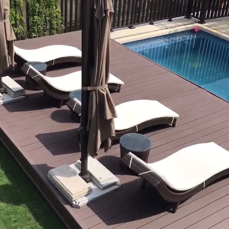 Electric Slide Out Smart Swimming Pool Cover Constant Temperature Anti-Fall Safety Lid