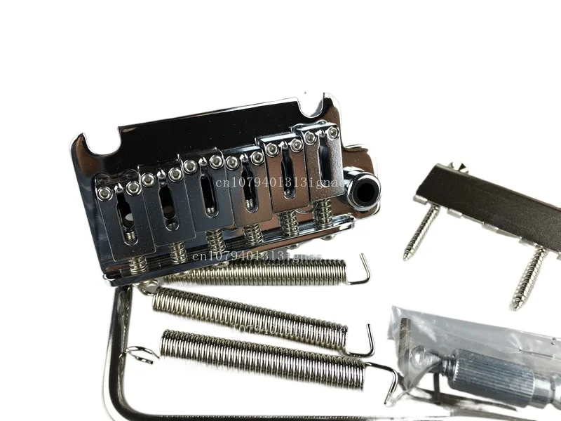 

Electric Guitar Small Double Shaker Bridge Trill System 510T-FE1 Silver Gold