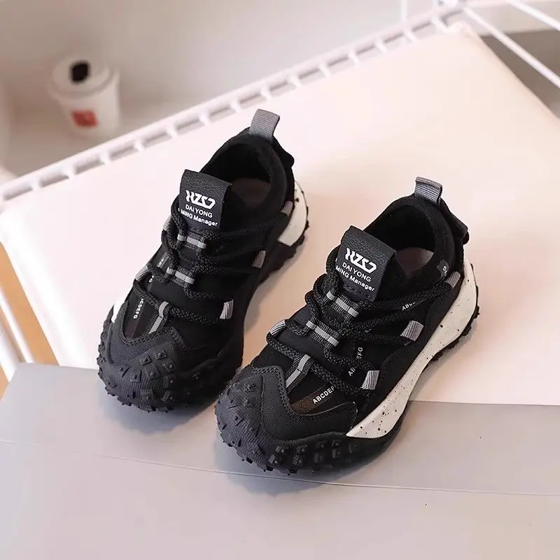 Kids Fleece Lined Sneakers Mid High Top for Boys Girls Winter 2026 White Shoes Warm Lining Parent Child Matching Footwear​