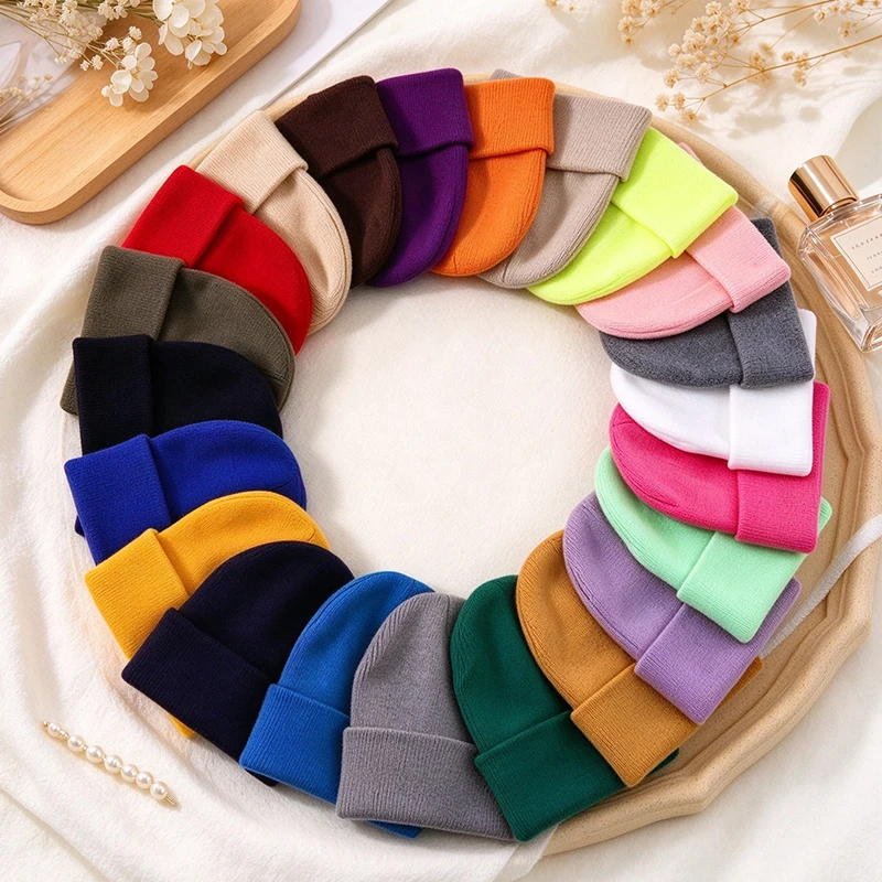 Knitted Beanie Hat Women Men Solid Color Cuffed Warm Stretchy Winter Skull Cap Unisex Casual Knit Hat for Outdoor Daily Wear