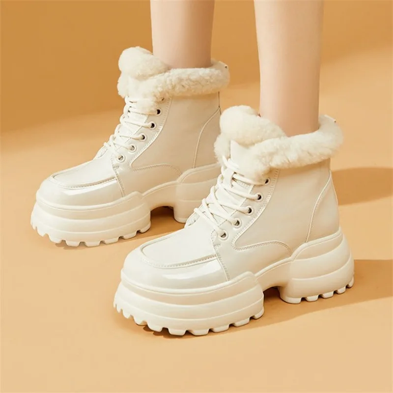 

2023 Hot sales new explosive winter plus fleece thickened warm large cotton boots thick soles inside increase Martin boots women