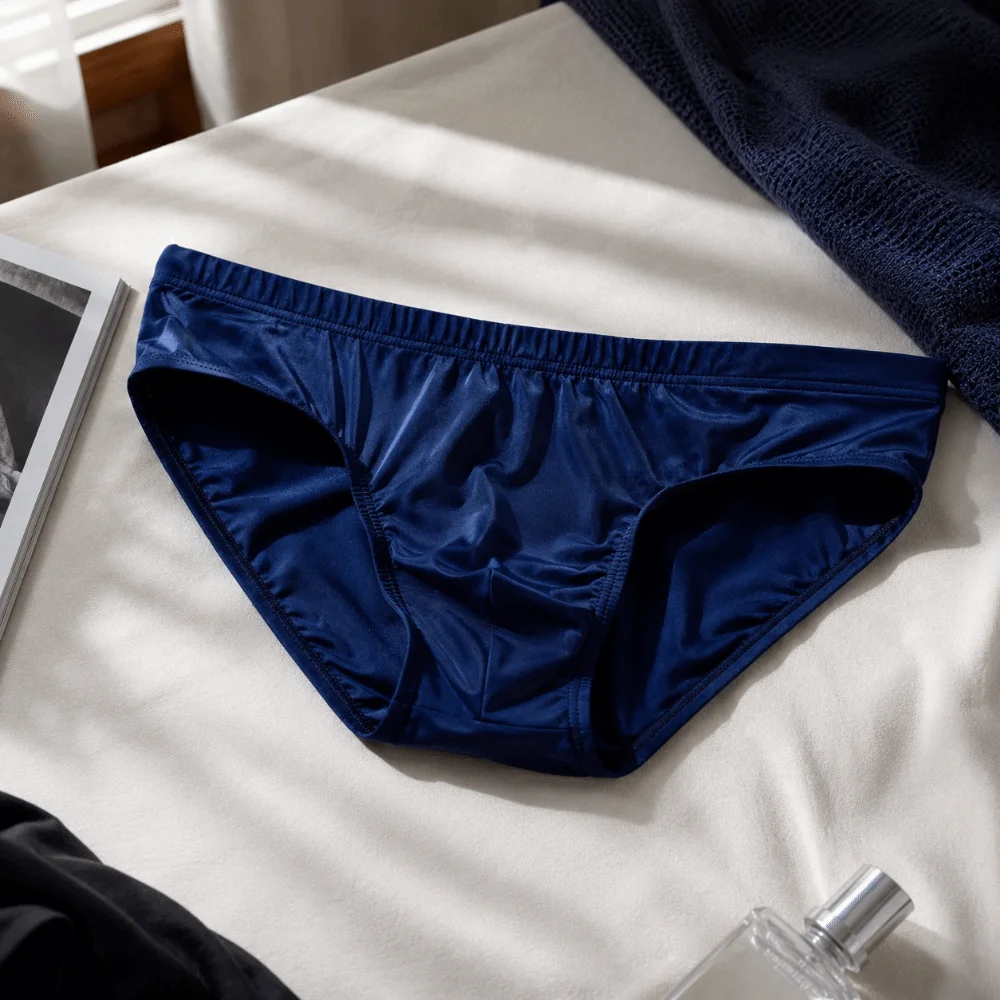 Loose Satin Men's Underwear Low Waist Lingerie Ice Silk Briefs Simple Breathable Triangle Panties Exercise